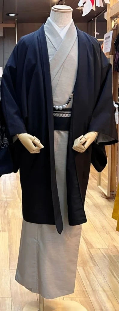 Elegant Everyday Kimono with Navy Haori Jacket — Tomodachi Life DIY pattern (image 3)